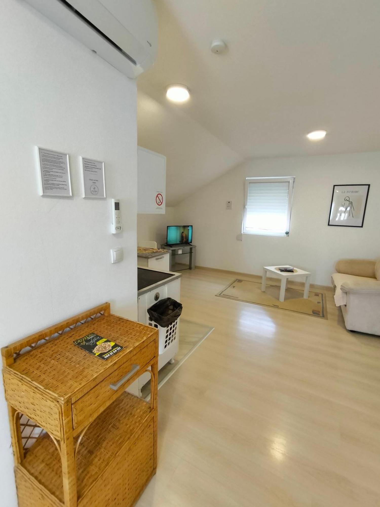 A1 - Airport Belgrade Apartment Exterior foto